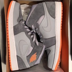 Air Jordan 1 Grey & Orange. Brand new